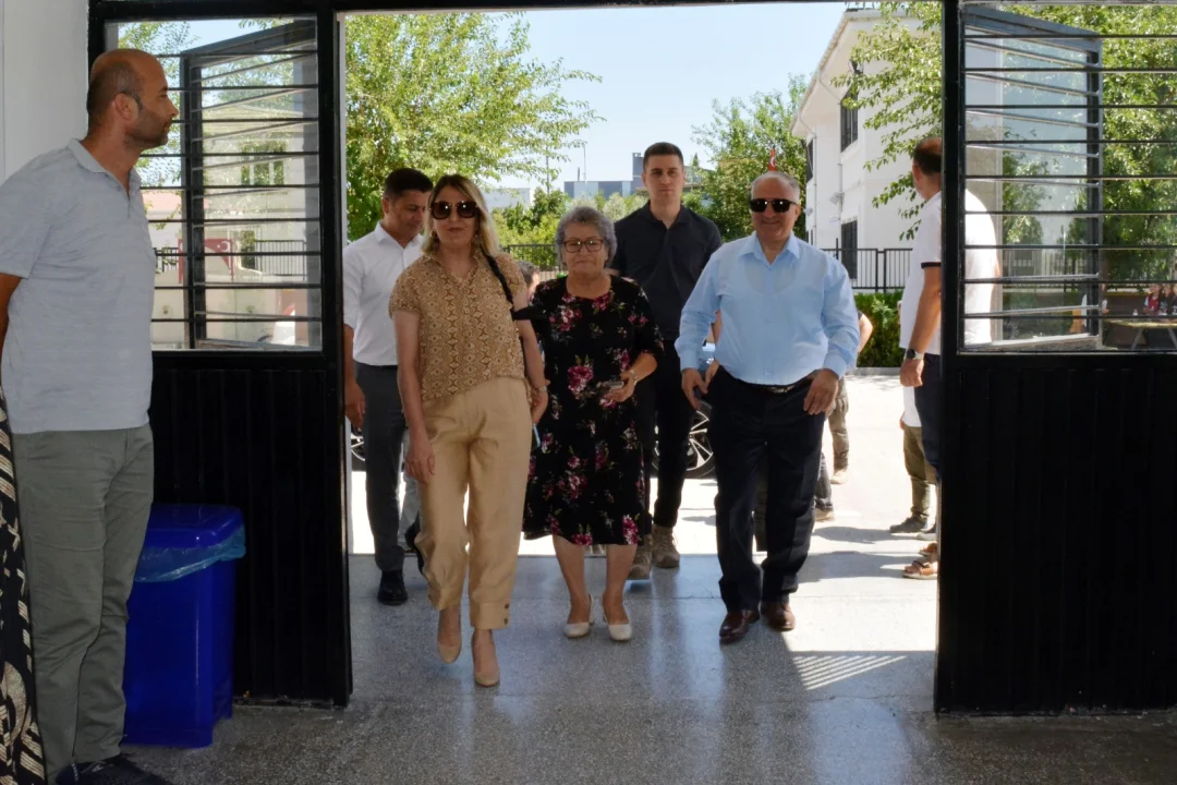 Ceyhan’da Şehit Cüneyt Muhacir Ortaokulu’na Anlamlı Ziyaret